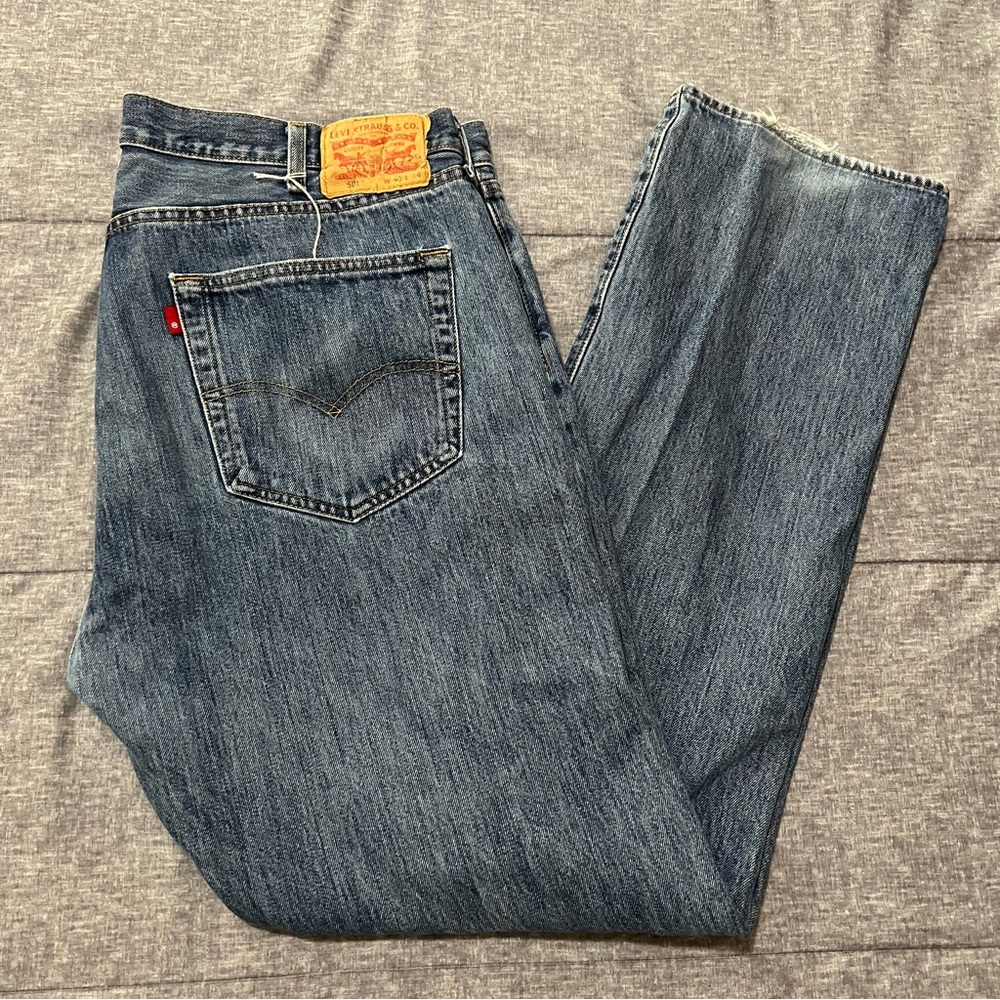 Levi’s 501 Original Fit Jeans - W40 L34 (Stonewash, 2020)